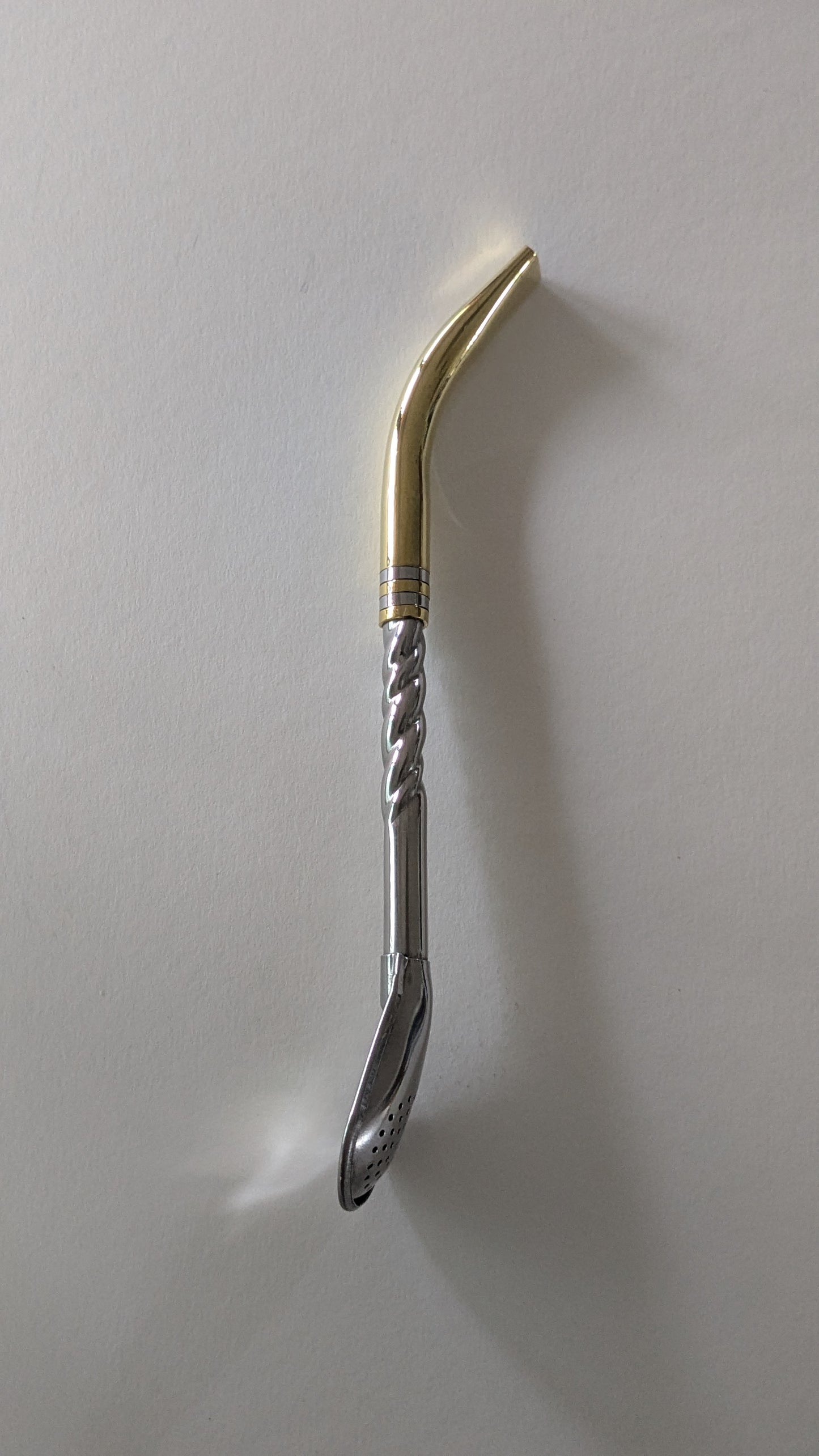 Bombilla Pico de Loro con aplique de bronce Cincelada – 18.5 cm